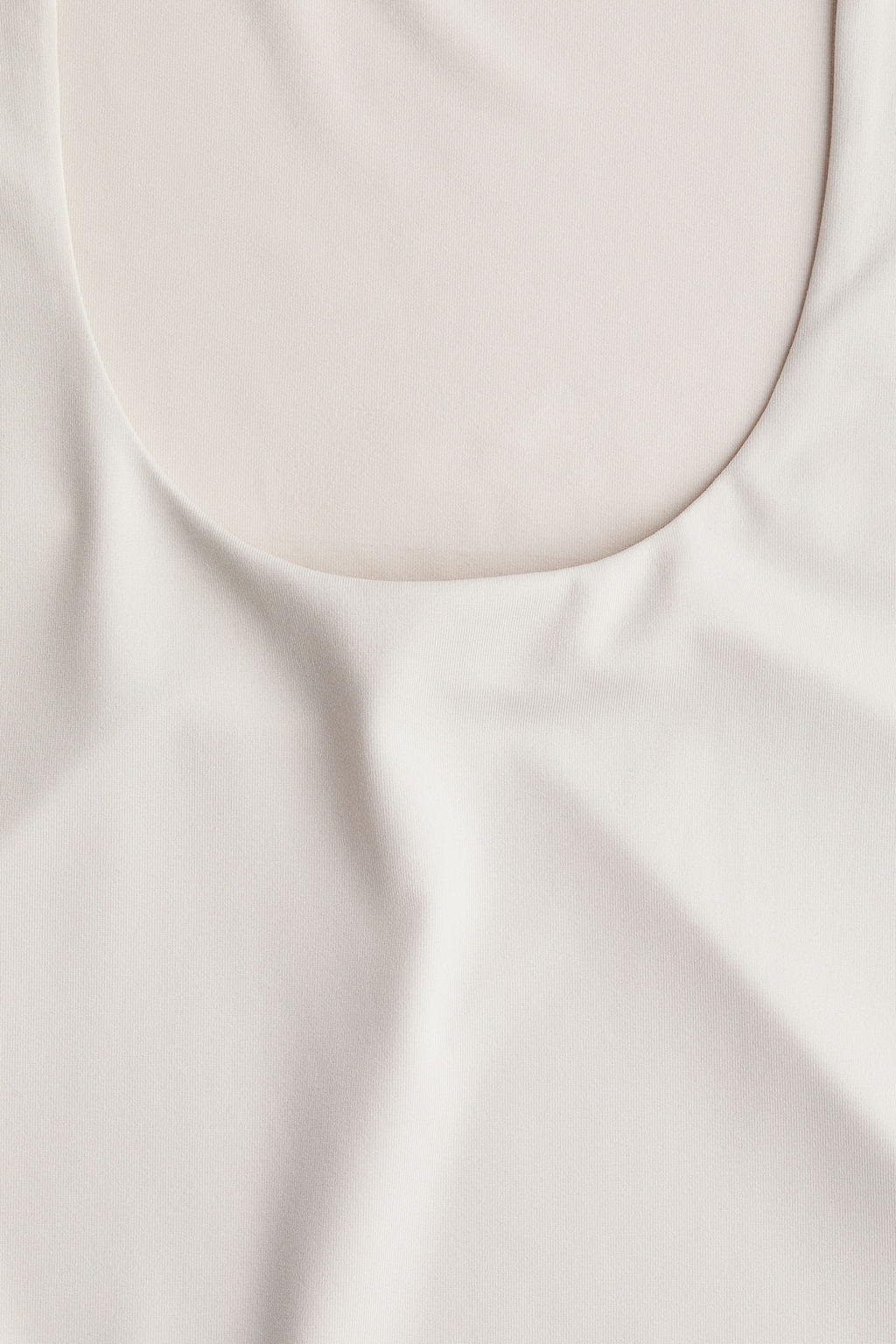 Top sin mangas en microfibra - H&m фото 4