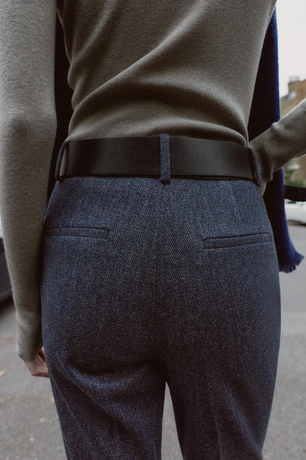 HERRINGBONE TROUSERS WITH BELT - Zara фото 3