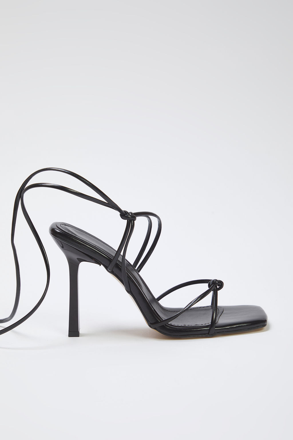 Trendyolmilla Shoes Siyah Bilekten Baglama Detayl? Kad?n Ince Topuklu Sandalet TAKSS25TO00095  фото 9