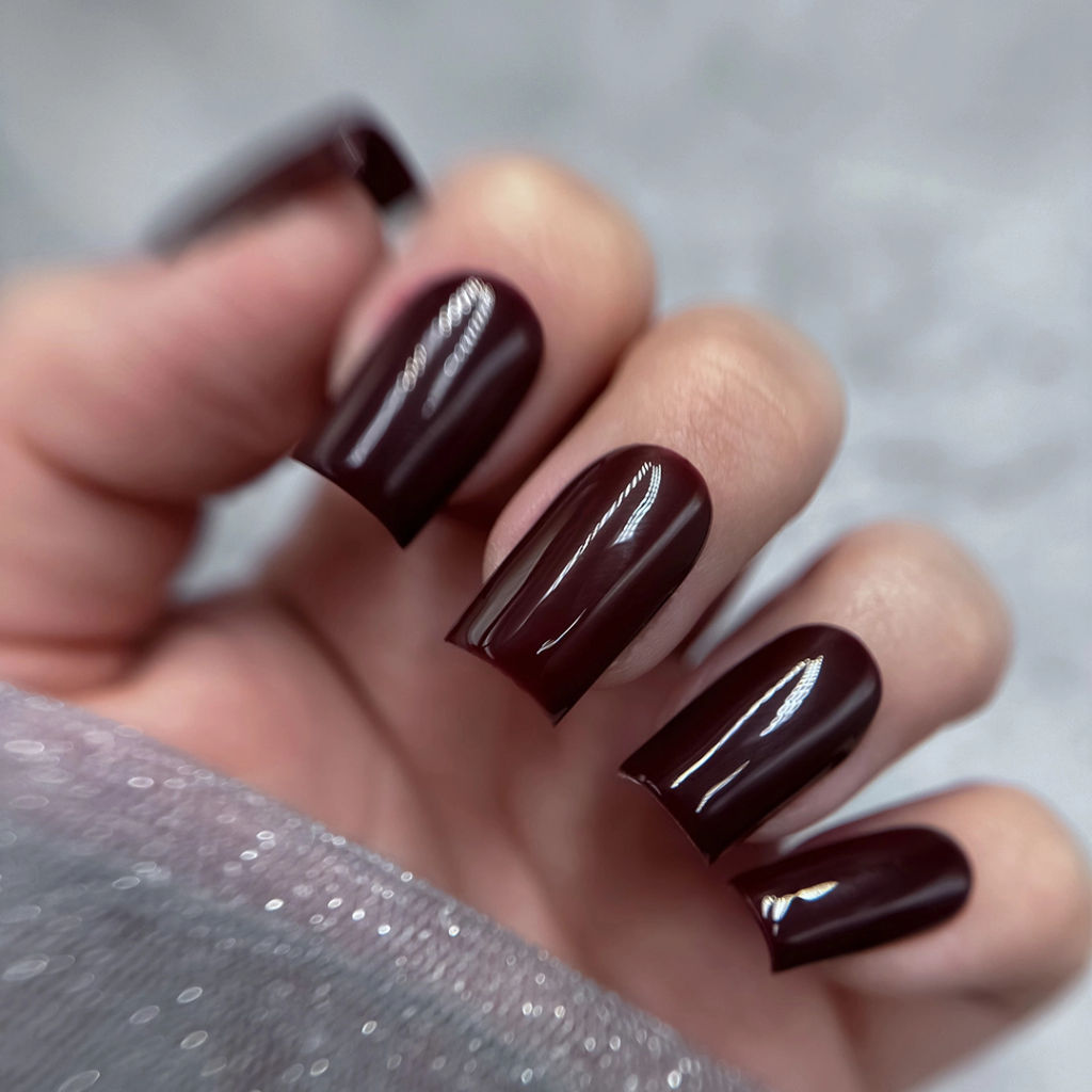Гель-лак Must Have №1008 оттенок бургунди NEW - Patrisa nail фото 2