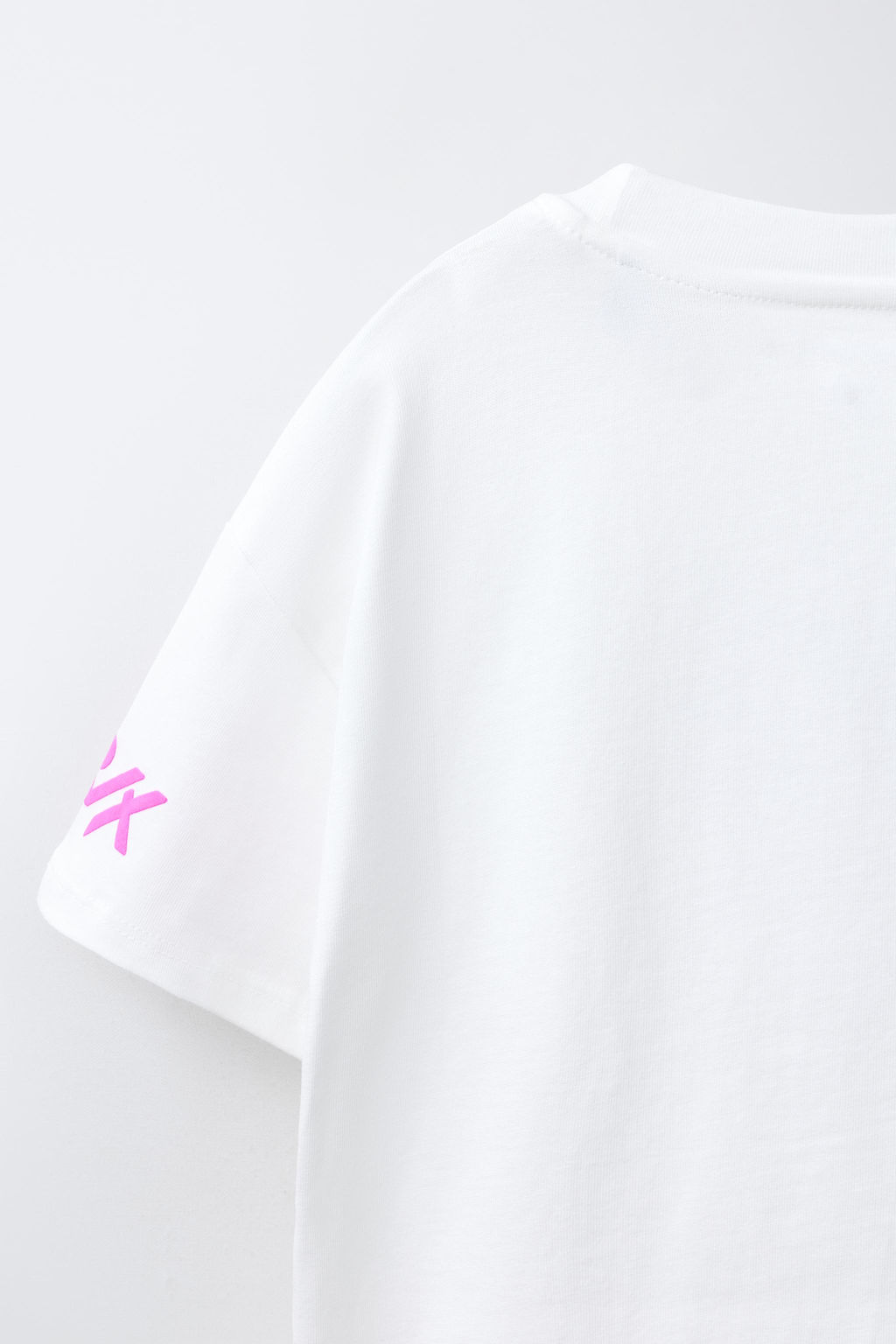 CAMISETA ESTAMPADO KPOP DEMON HUNTERS NETFLIX  / Blanco - Zara фото 4