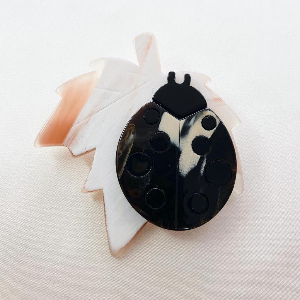 06-60975300-3 Брошь