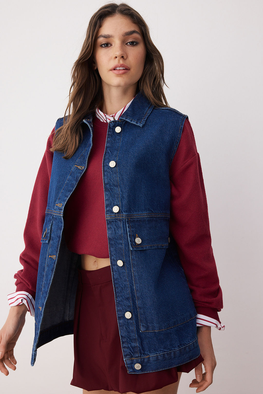 Koyu Mavi Gomlek Yaka Cep Detayl? %100 Pamuk Denim Yelek Ceket TCTAW22CK0006