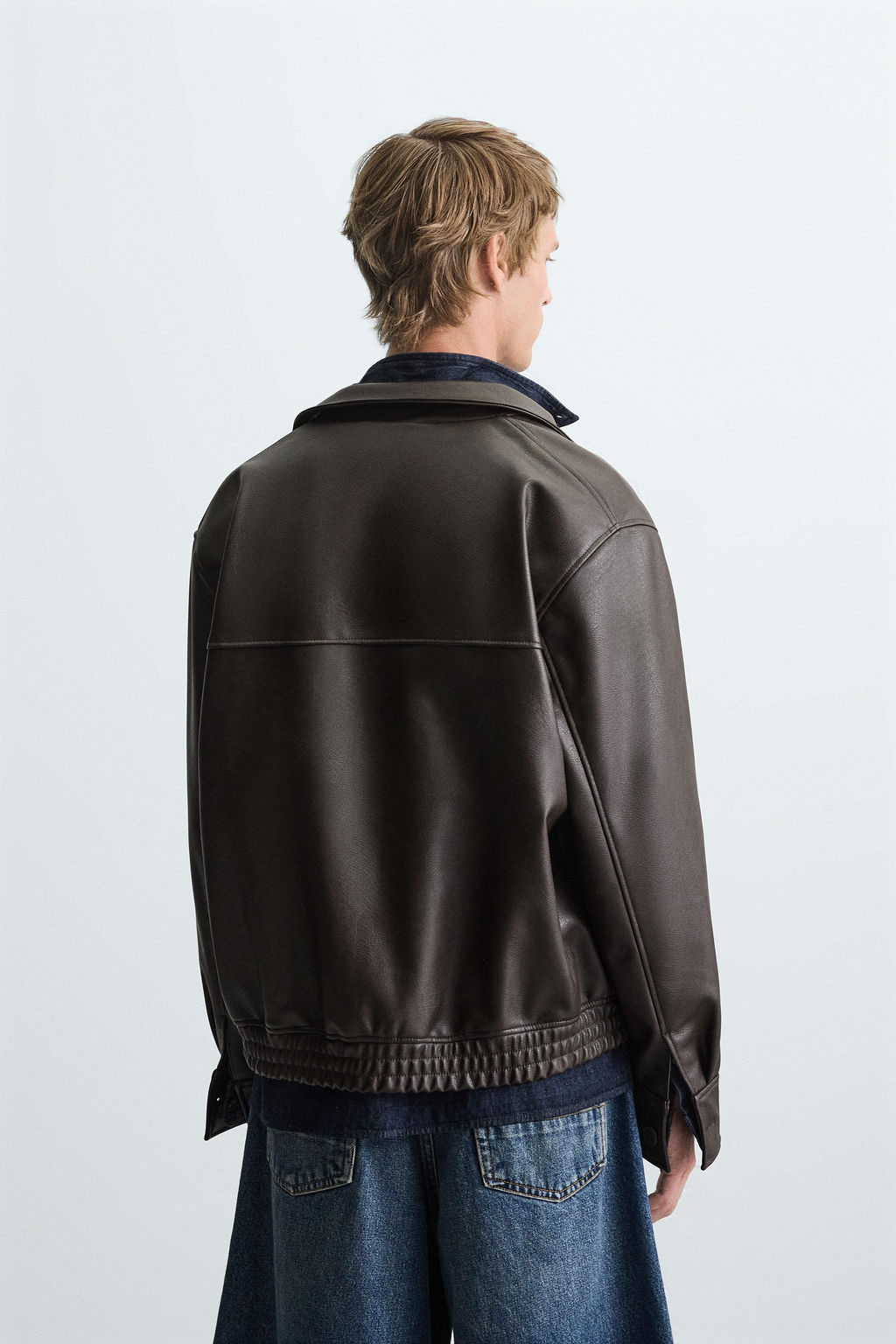 LEATHER EFFECT BOMBER JACKET - Zara фото 3