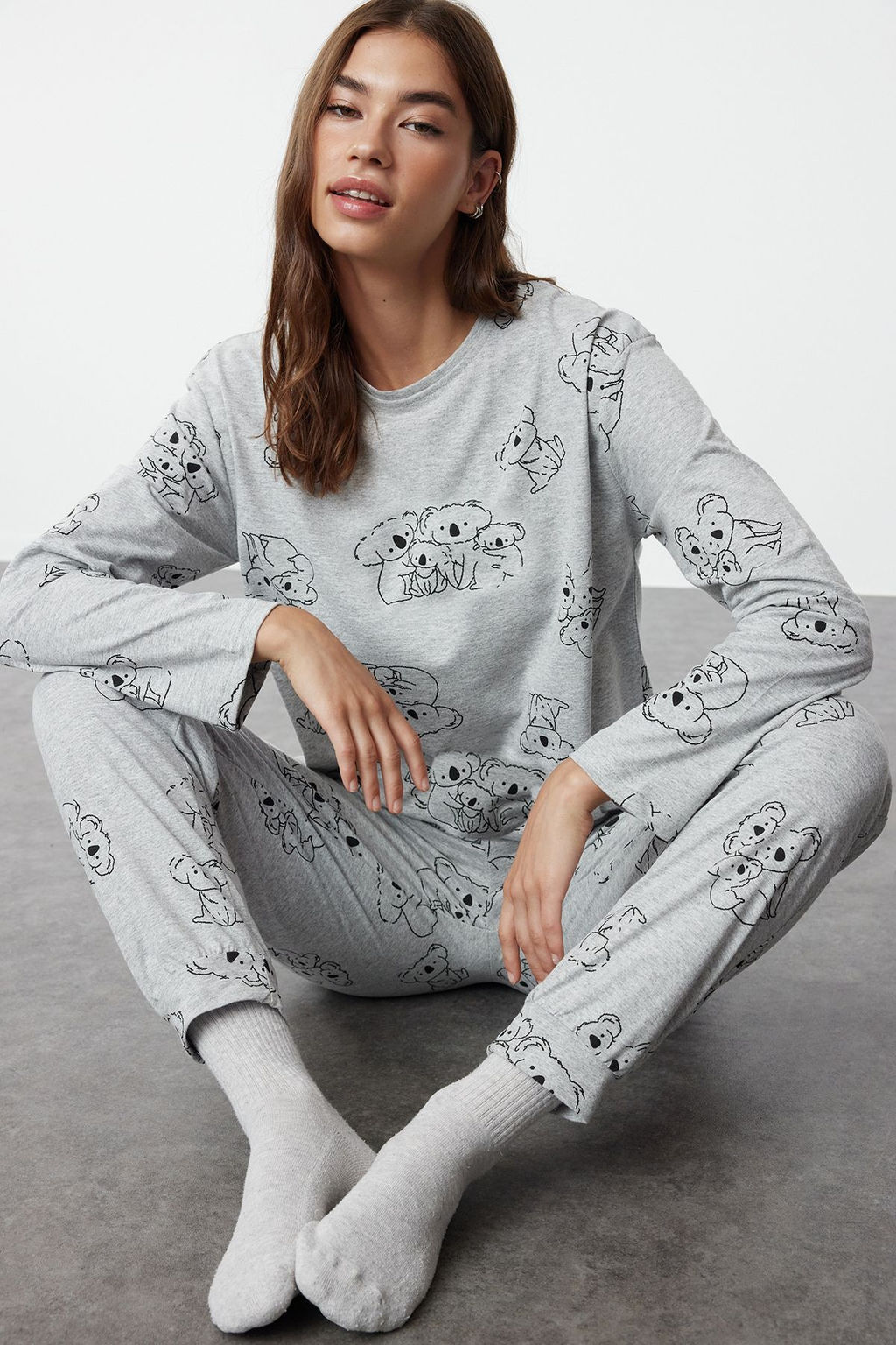 Trendyolmilla Gri Melanj Pamuklu Hayvan Desenli Orme Pijama Tak?m? THMAW25PT00020