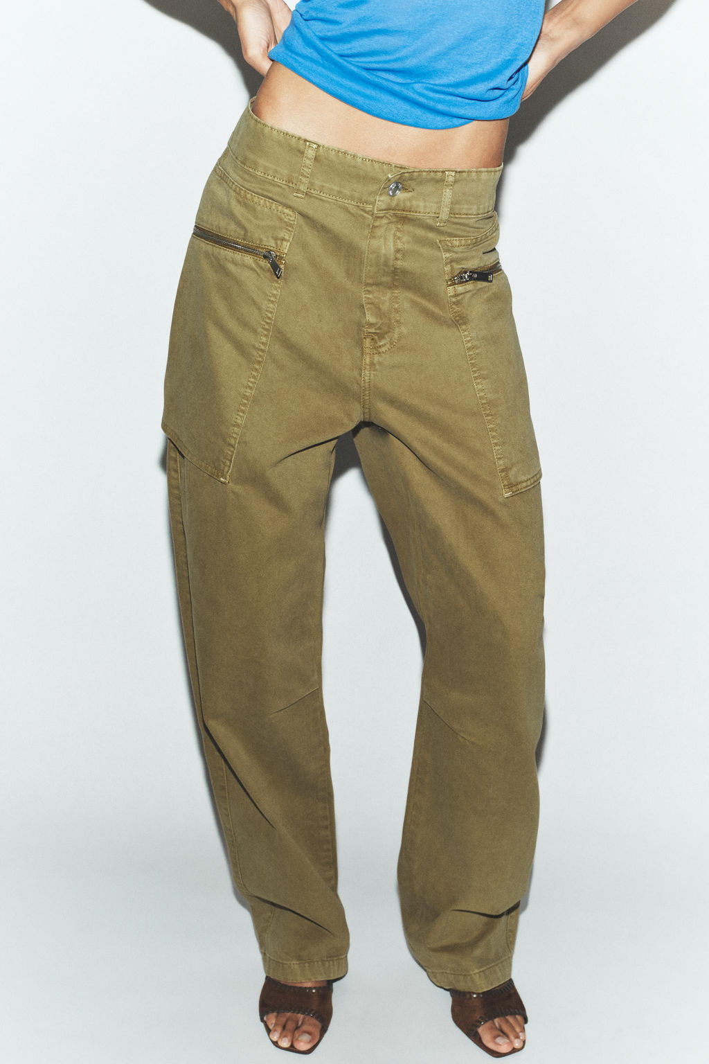 Z1975 MID-WAIST CARGO JEANS WITH ZIPS - Zara фото 12