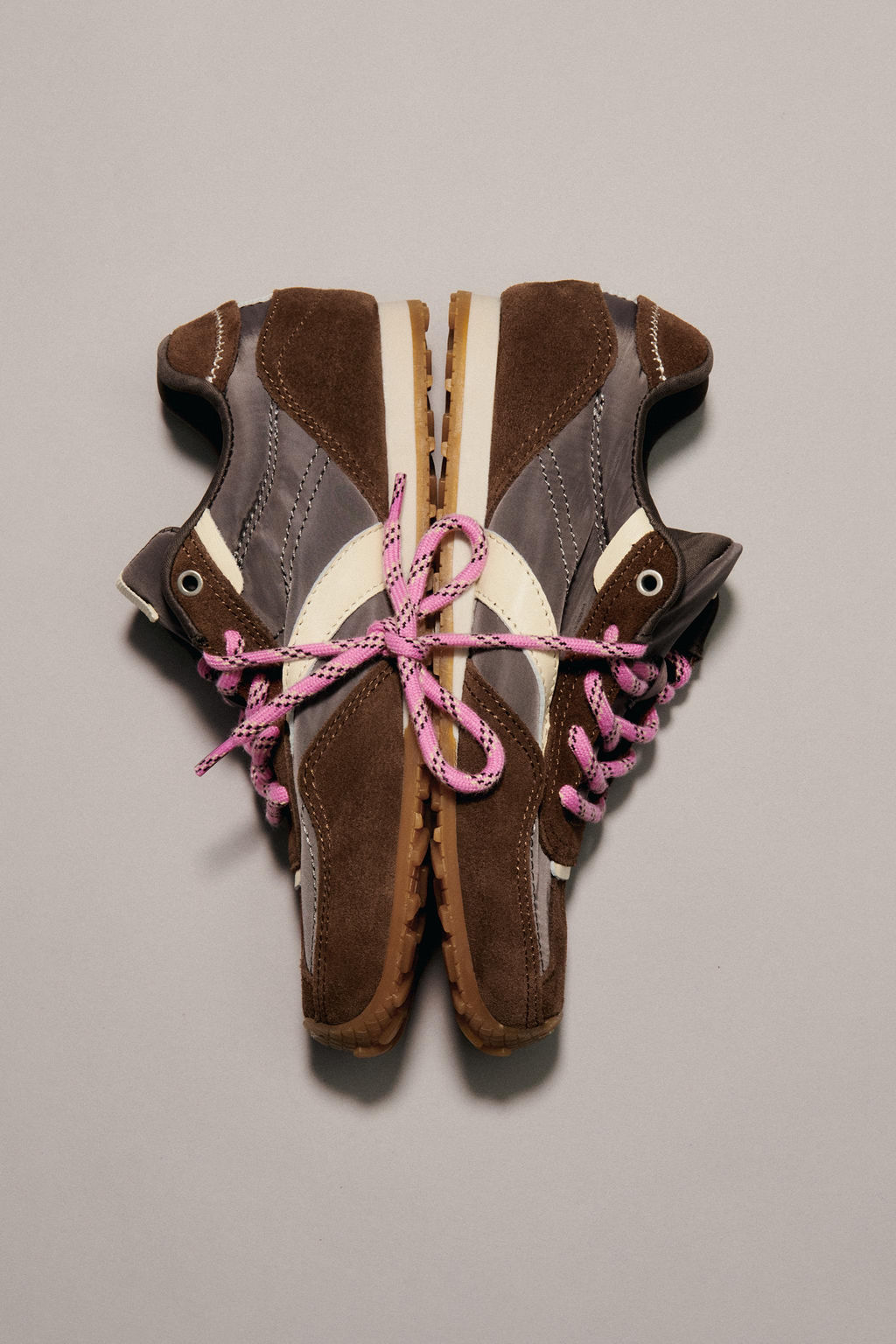 CONTRAST TRAINERS - Zara фото 10