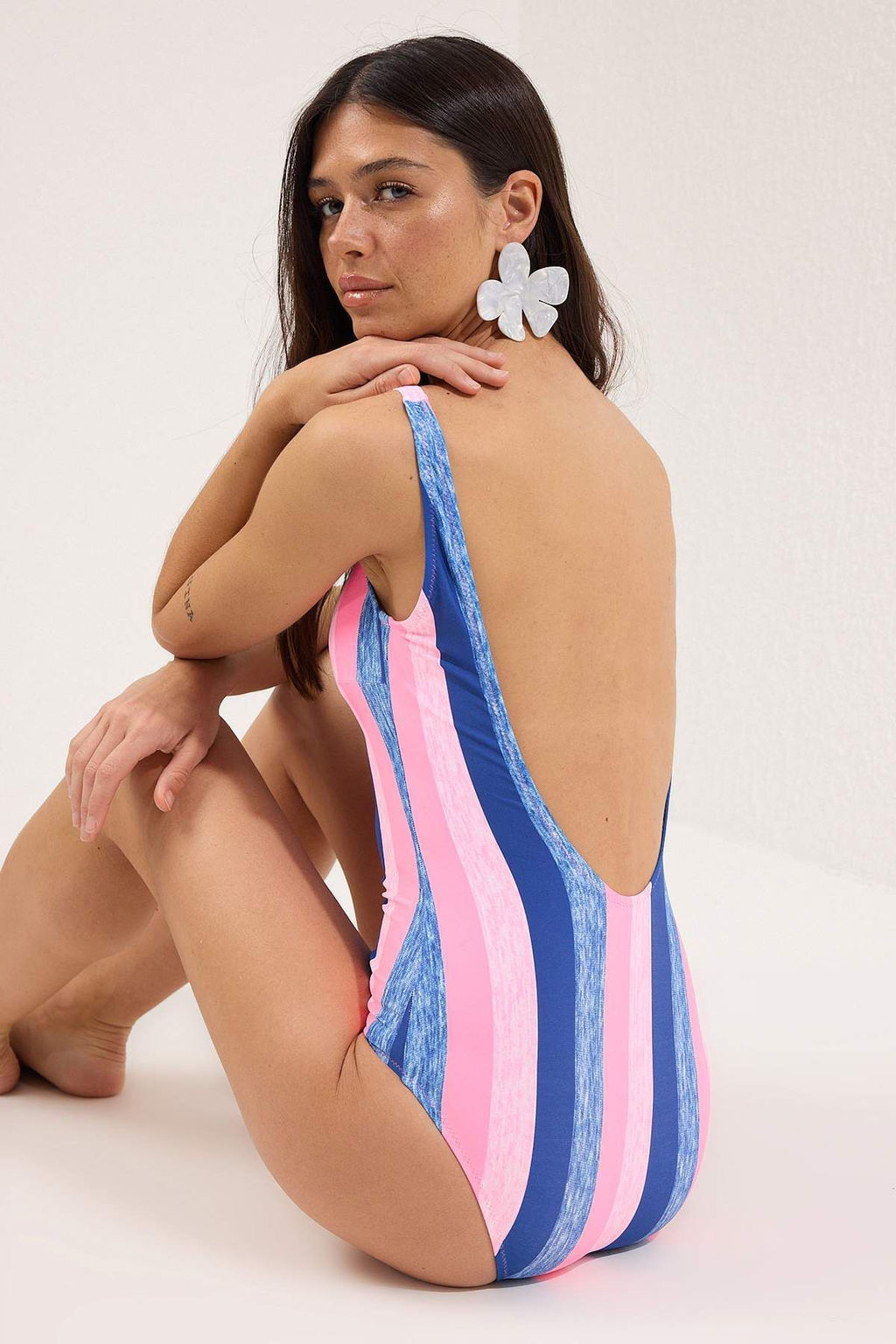 Trendyolmilla Cizgili U Yaka Regular Ask?l? Mayo TBESS25MA00126 фото 2