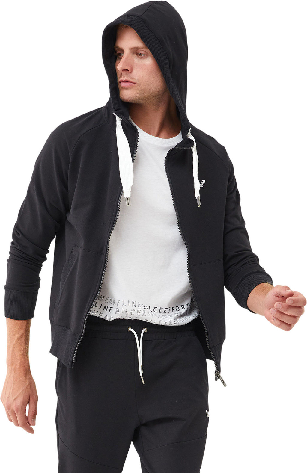 Брюки мужские