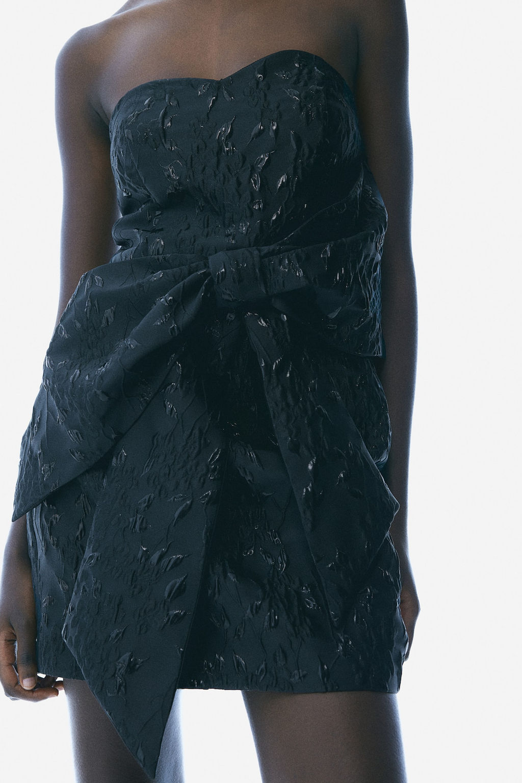 Vestido en tejido jacquard con lazo decorativo - H&m фото 2