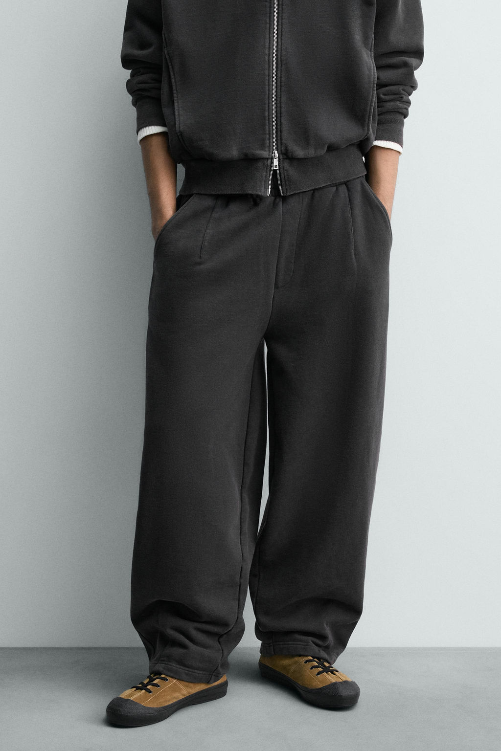 PANTAL?N JOGGER BALLOON FIT LAVADO LIMITED EDITION / Antracita oscuro - Zara фото 10