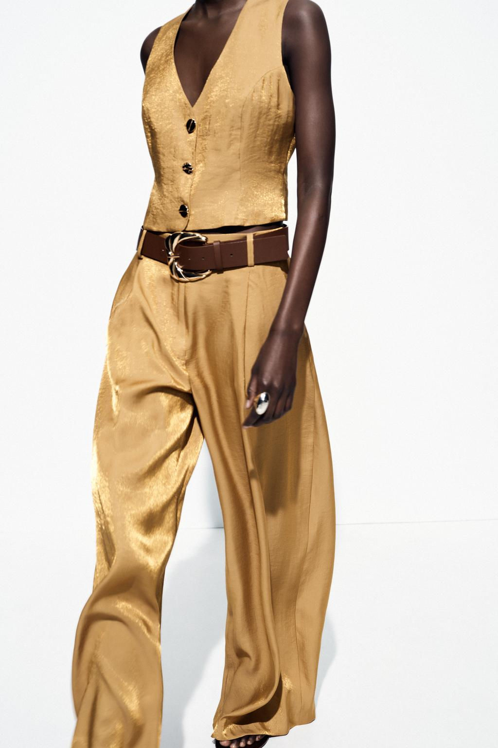 GOLD BUTTON SATIN TOP - Zara фото 9