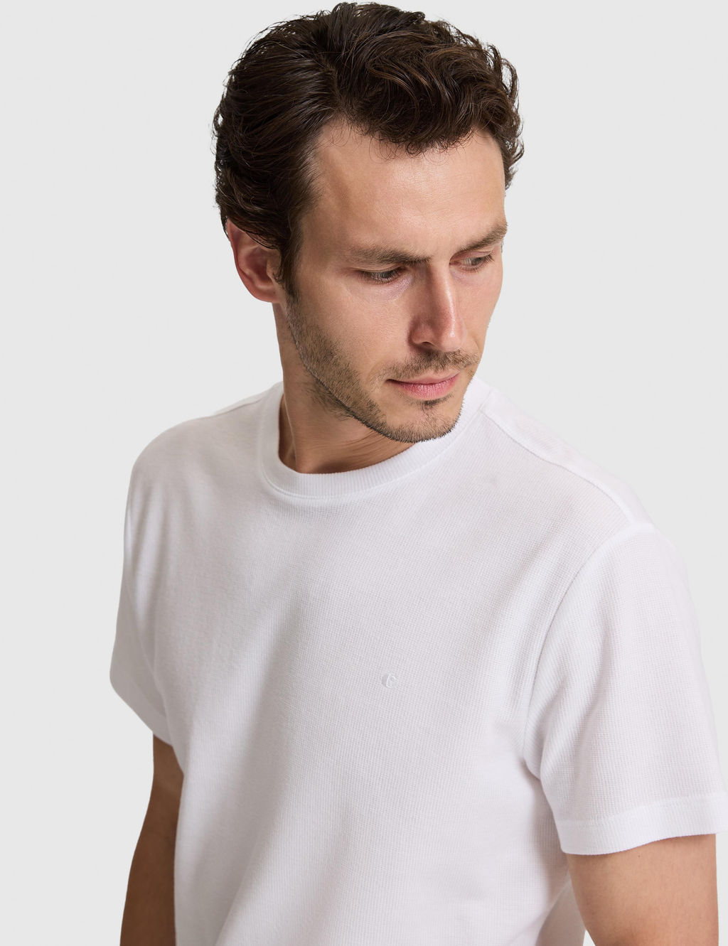 Beyaz Slim Fit Saf Pamuk _nce Fitilli Bisiklet Yaka T-shirt