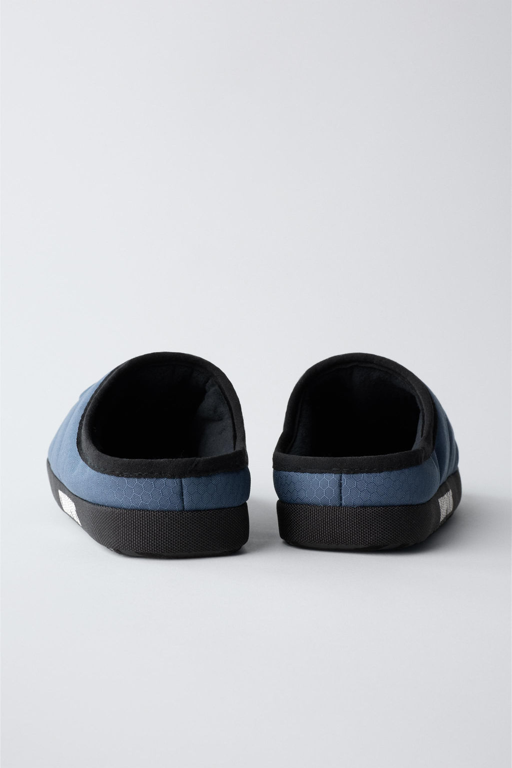 UEFA CHAMPIONS LEAGUE ® SLIPPERS