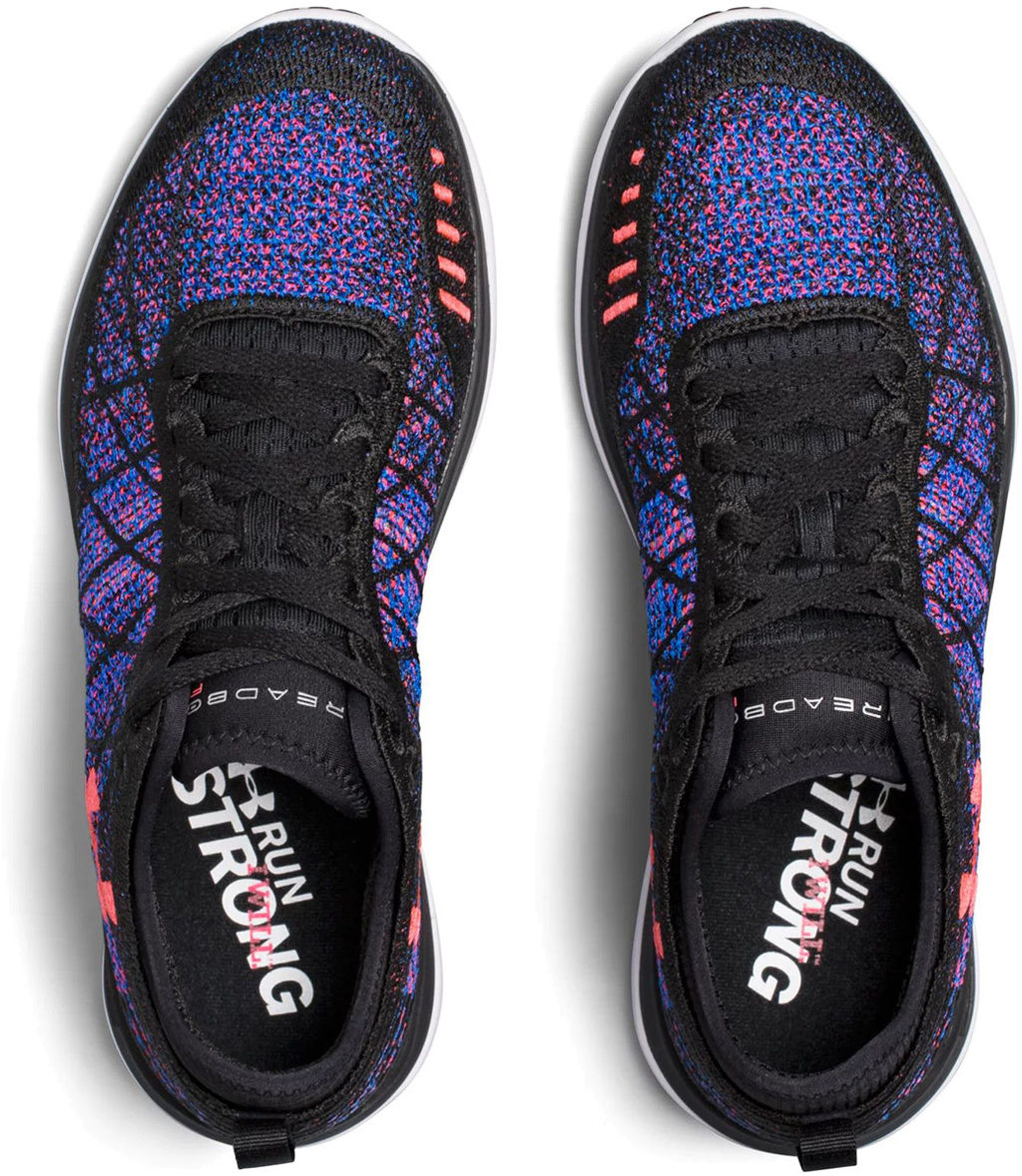 Кроссовки женские