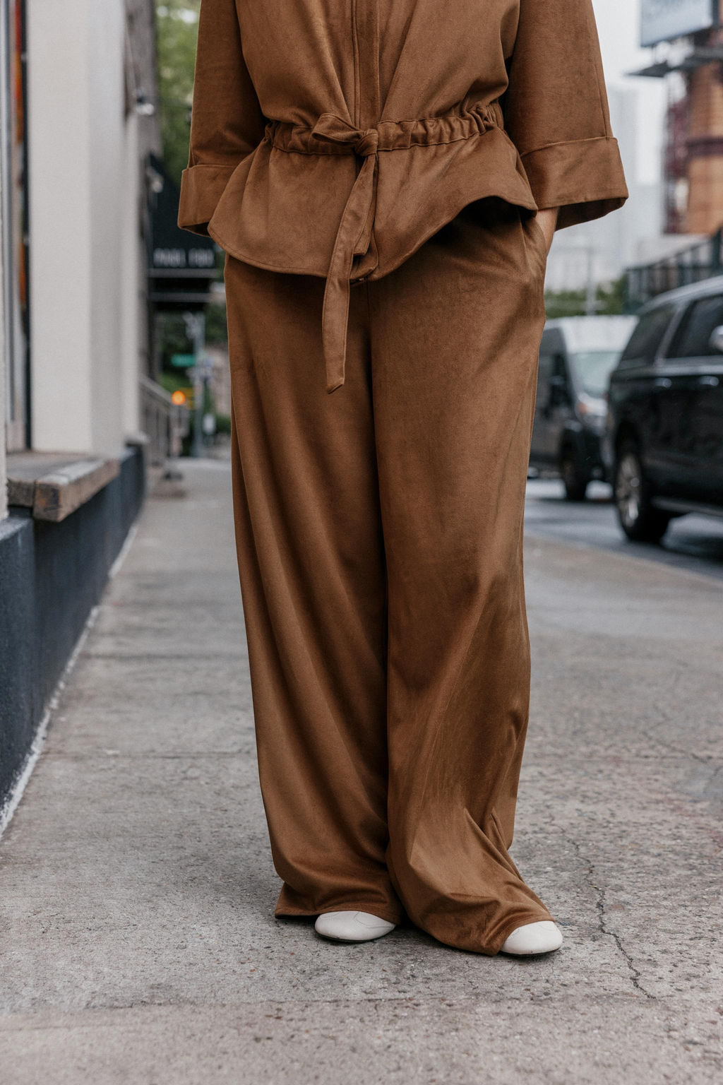 WIDE-LEG FAUX SUEDE TROUSERS - Zara фото 2