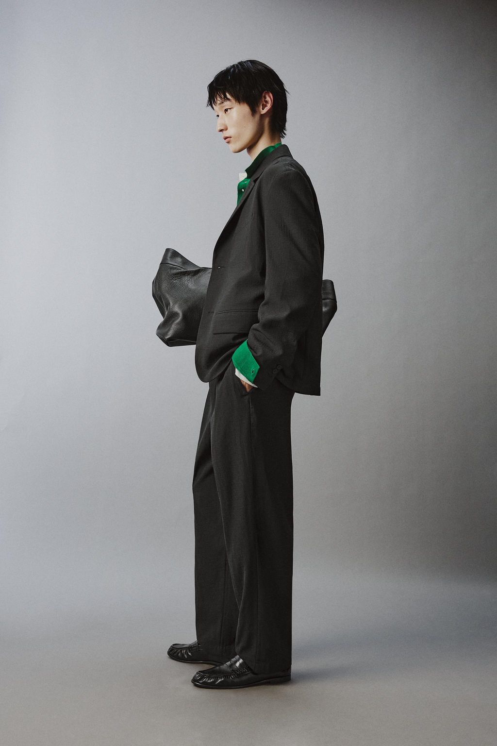 PANTAL?N PLIEGUES TRAJE RELAXED FIT / Negro - Zara фото 13