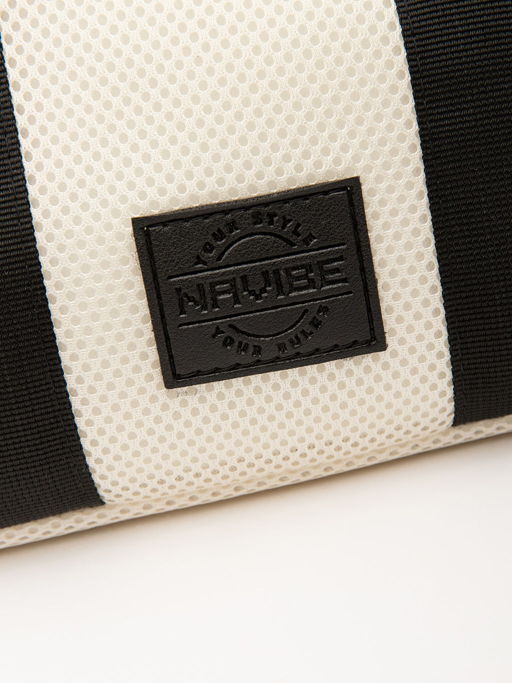 V79 43 15 Сумка женская