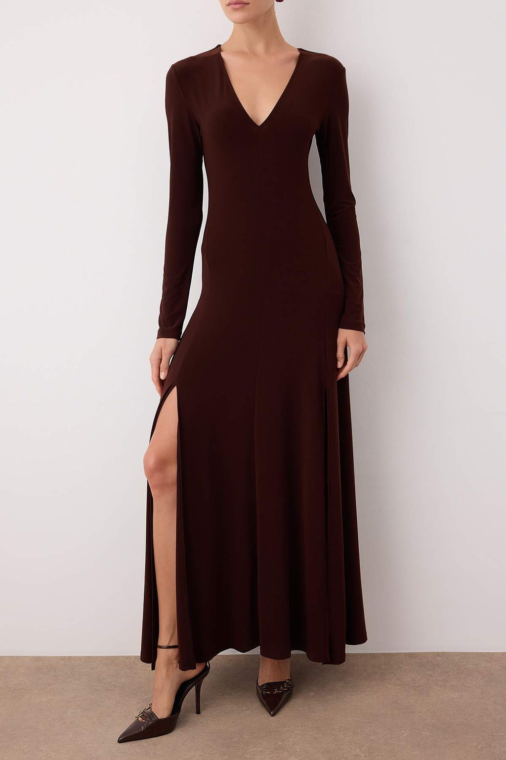 Limited Edition Kahverengi V Yaka Skater/Belden Ac?lan Esnek Maxi Orme Elbise TWOAW25EL00299