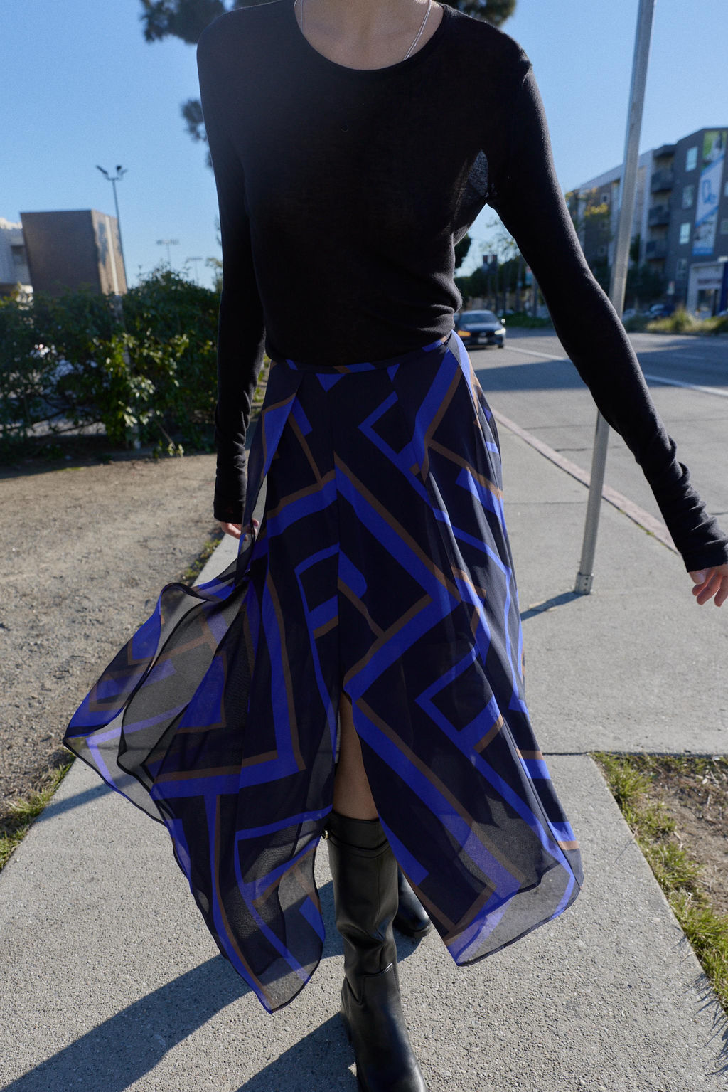 PRINTED ASYMMETRIC MIDI SKIRT - Zara фото 2