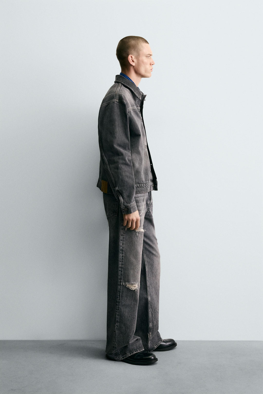 WASHED-EFFECT DENIM JACKET - Zara фото 4