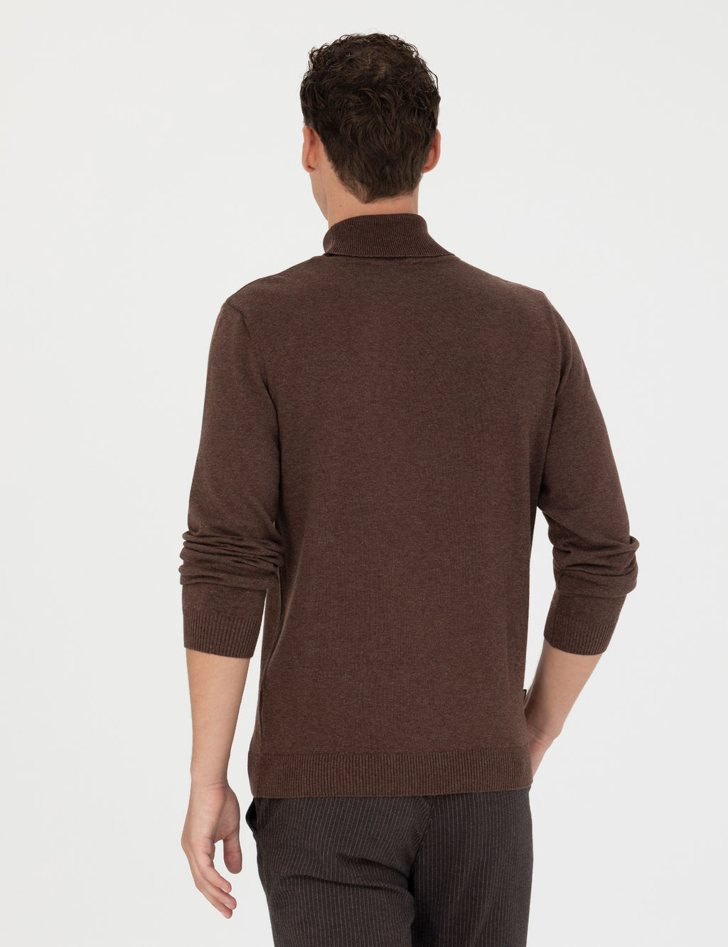 Kahverengi Slim Fit Bal_k__ Yaka Basic Triko Kazak