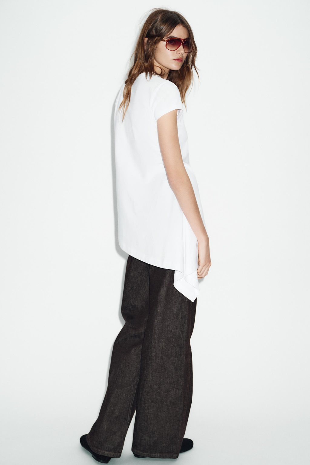 ASYMMETRIC SHORT SLEEVE T-SHIRT - Zara фото 6