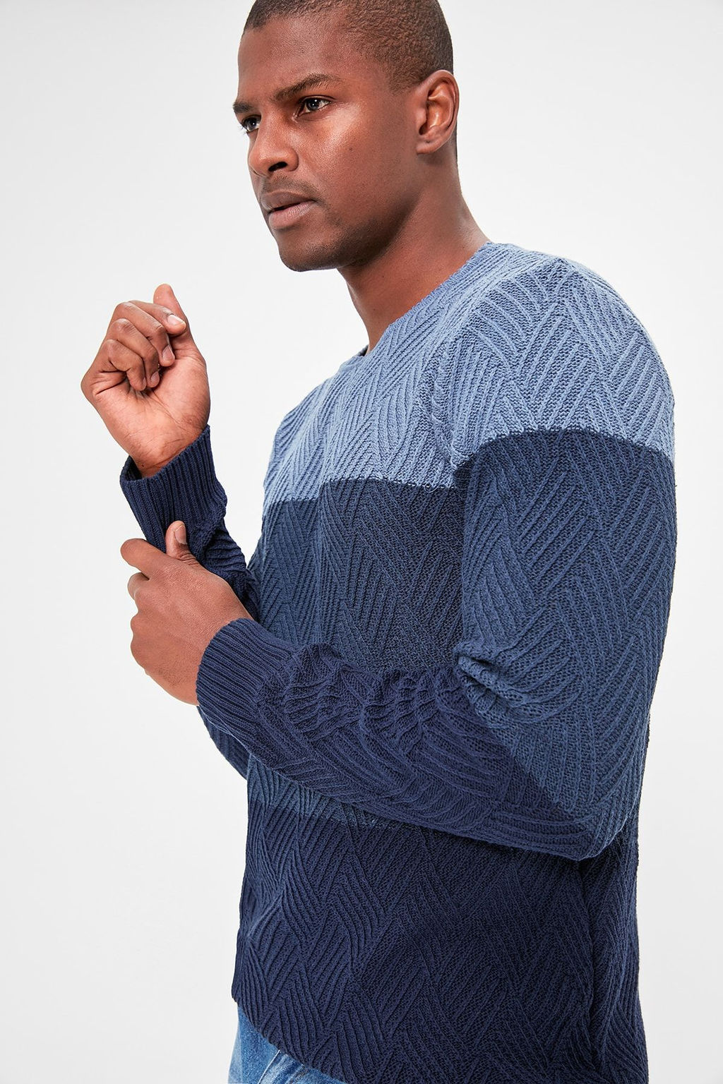 TRENDYOL MAN Indigo Regular Bisiklet Yaka Renk Bloklu Kazak TMNAW20LS0026 - Trendyolmilla фото 8
