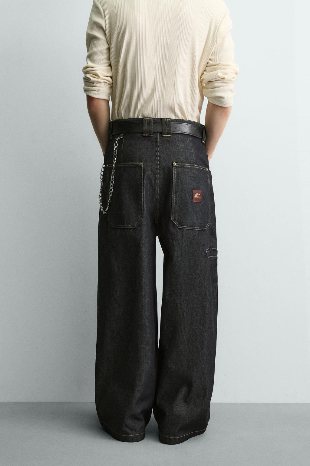 RELAXED FIT TROUSERS WITH CHAIN - Zara фото 3