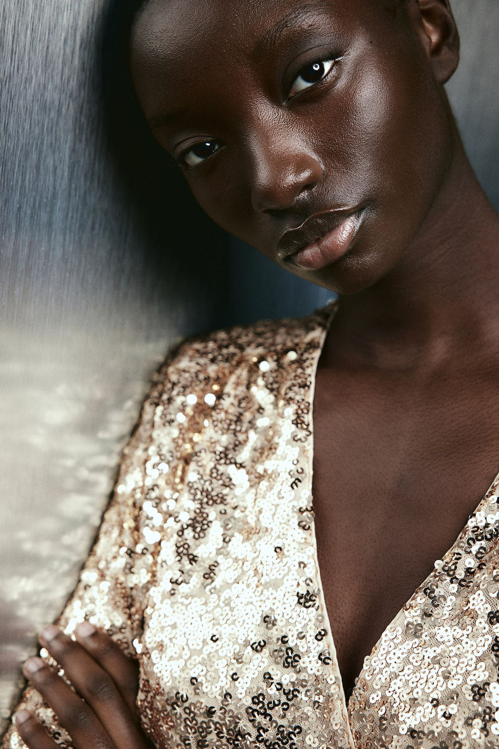 Vestido cruzado de lentejuelas - H&m фото 2