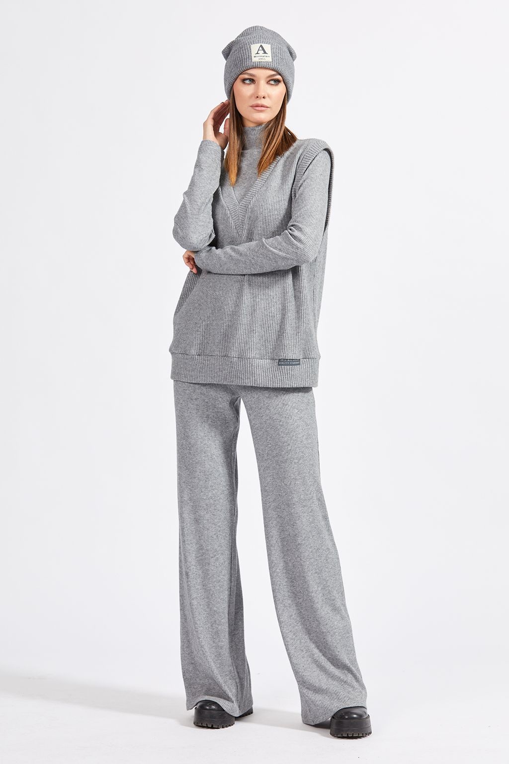 Жилет 2129 серый - Eola фото 2