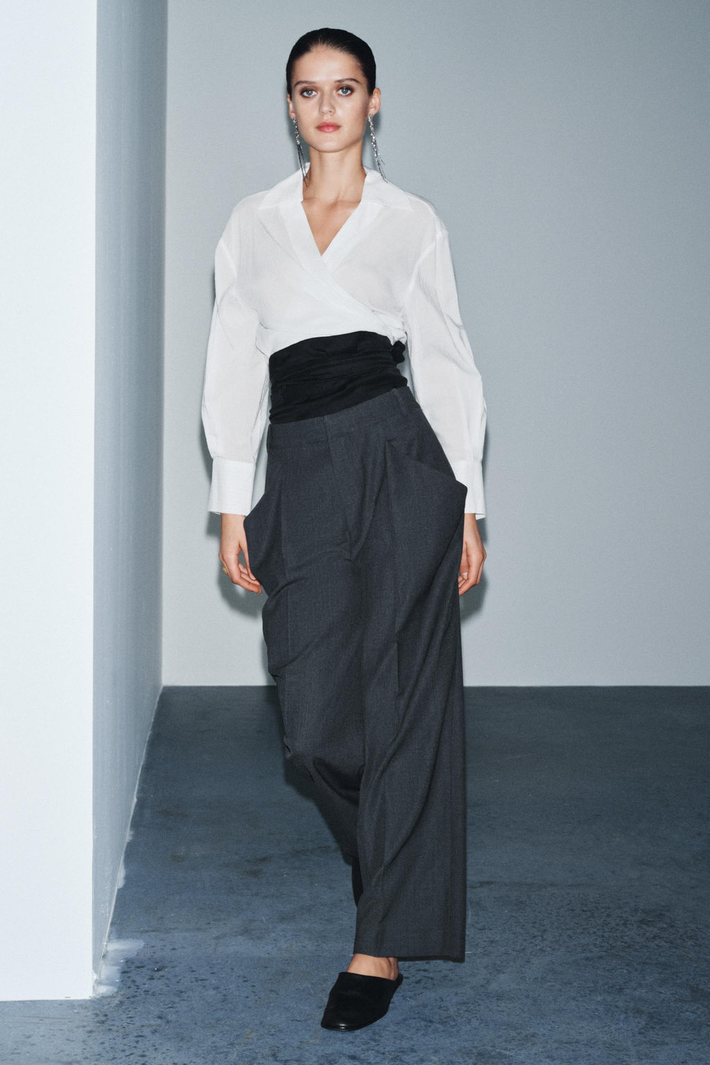 ZW COLLECTION LIMITED EDITION WOOL BLEND TROUSERS WITH POCKETS - Zara фото 3