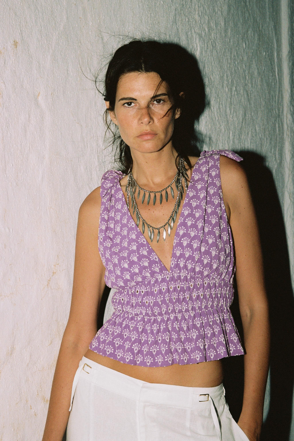 TOP WITH CUTWORK EMBROIDERY AND TIE DETAIL - Zara фото 9