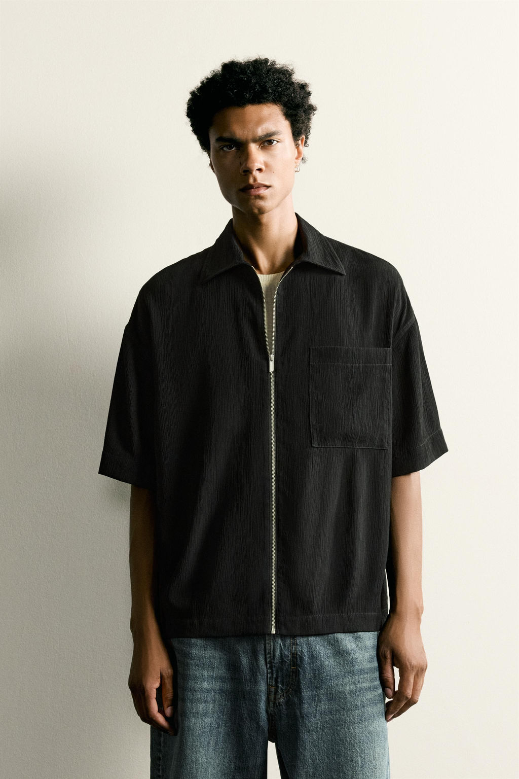 CAMISA RELAXED FIT RELIEVE / Negro - Zara фото 2