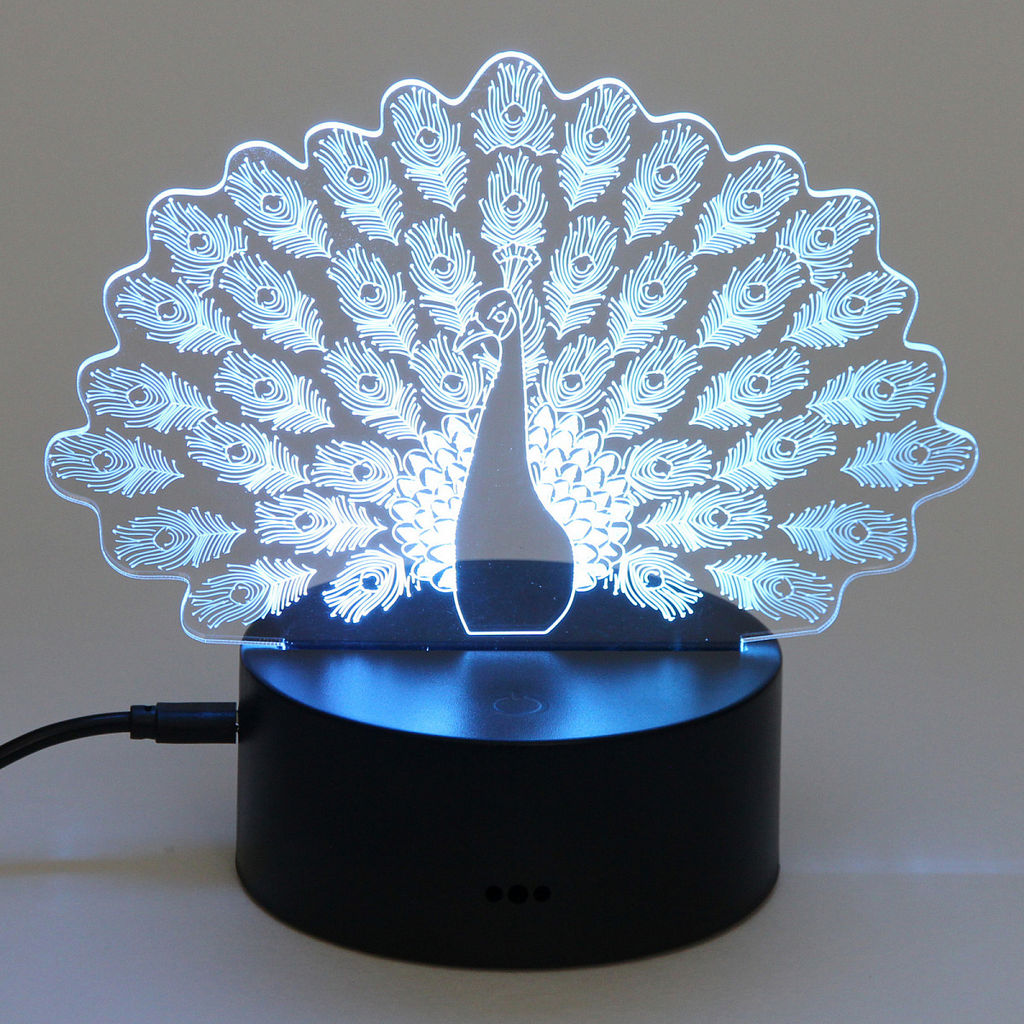 Цена за 2 шт. Светильник ночник "3D-Павлин" на пластиковой подставке, с включателем USB