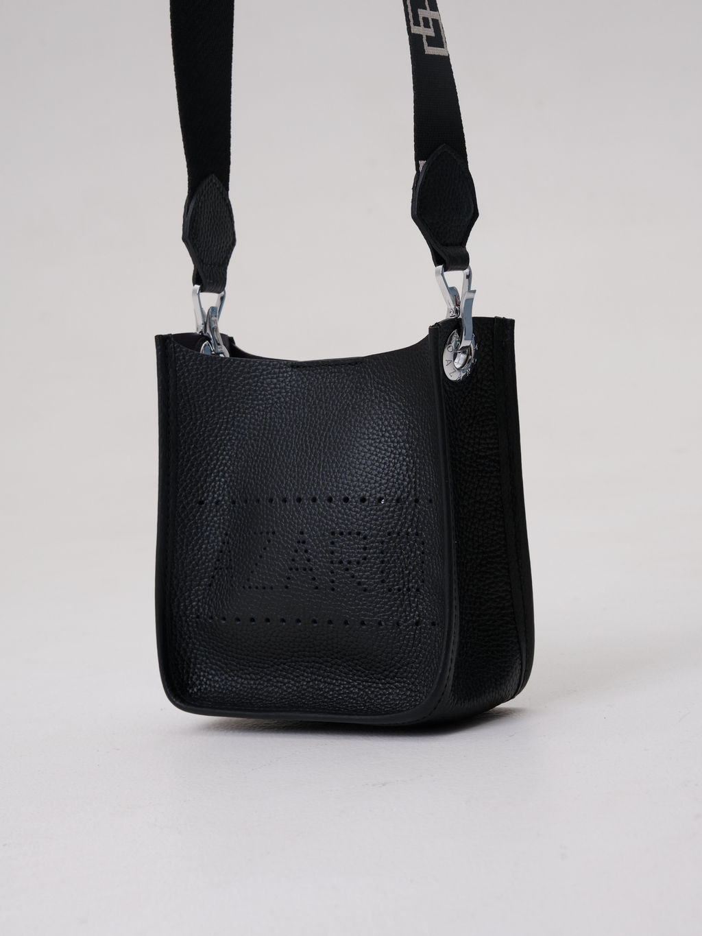 Сумка на плечо Azaro 30996 черный фиолет