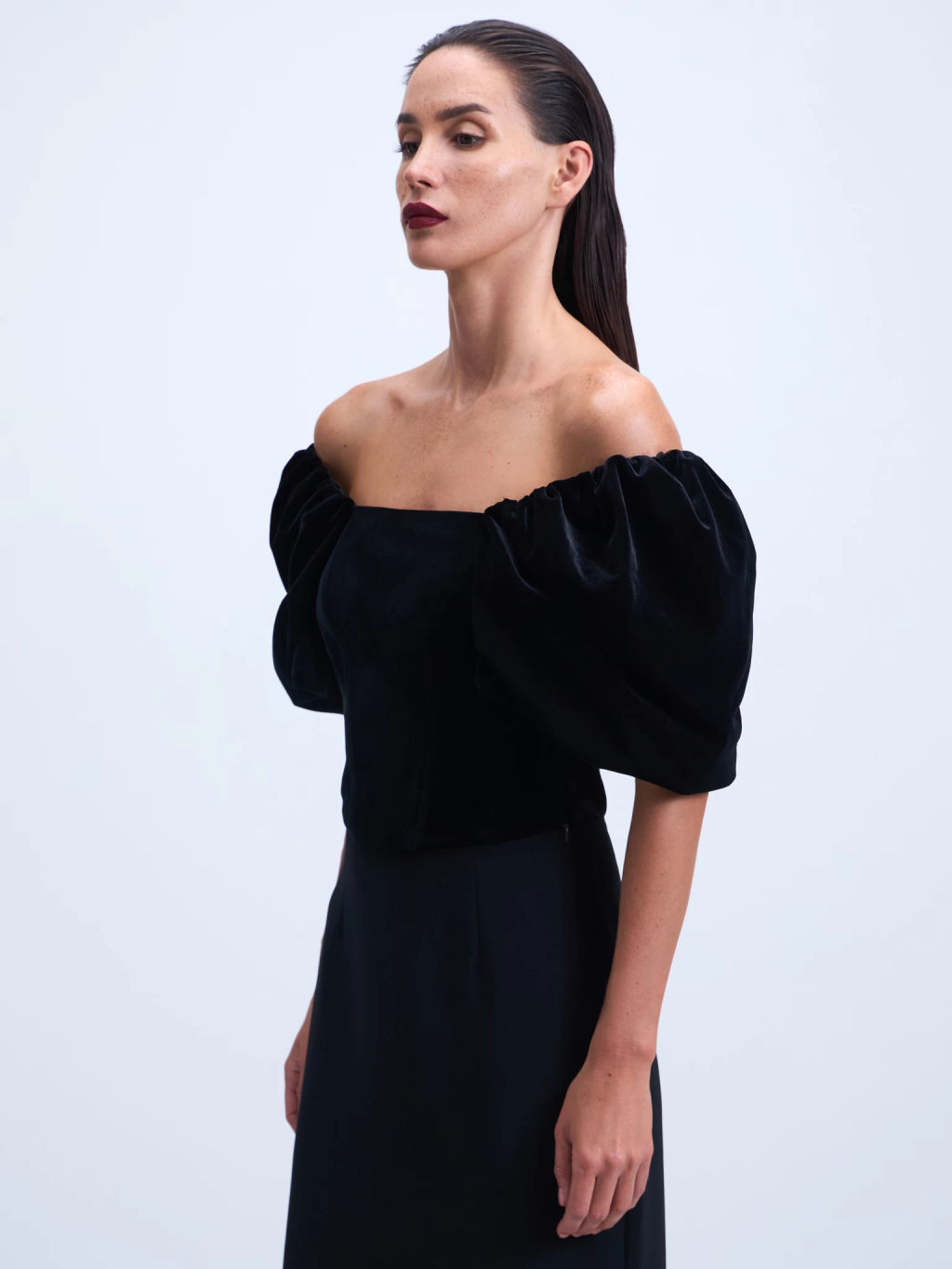 Облегающая блузка из бархата / Zarina  фото 5