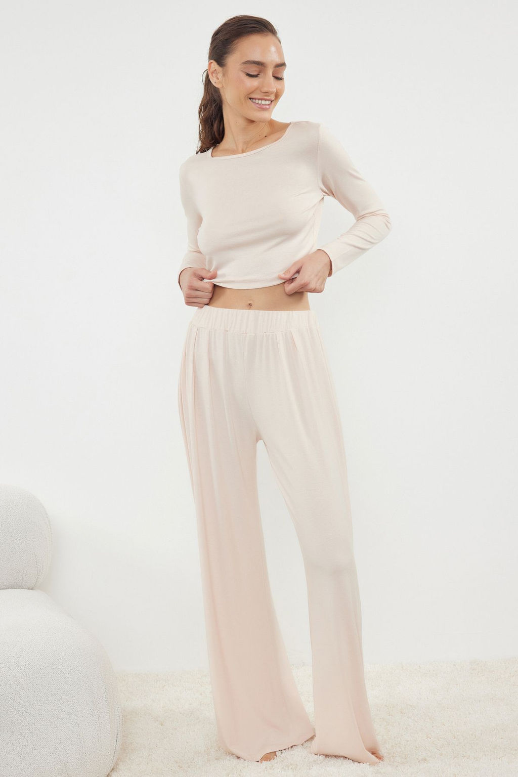 Trendyolmilla Siyah Viskon Orme Pijama Tak?m? TWOAW21AU0034