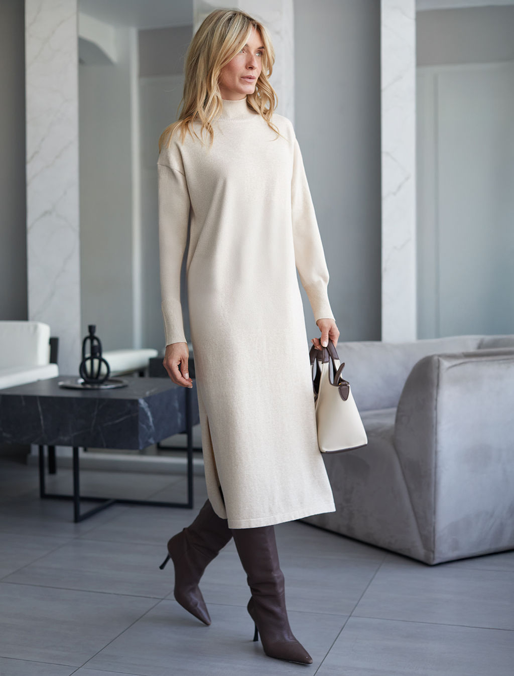 Платье тонкой вязки из хлопка с нейлоном VILATTE