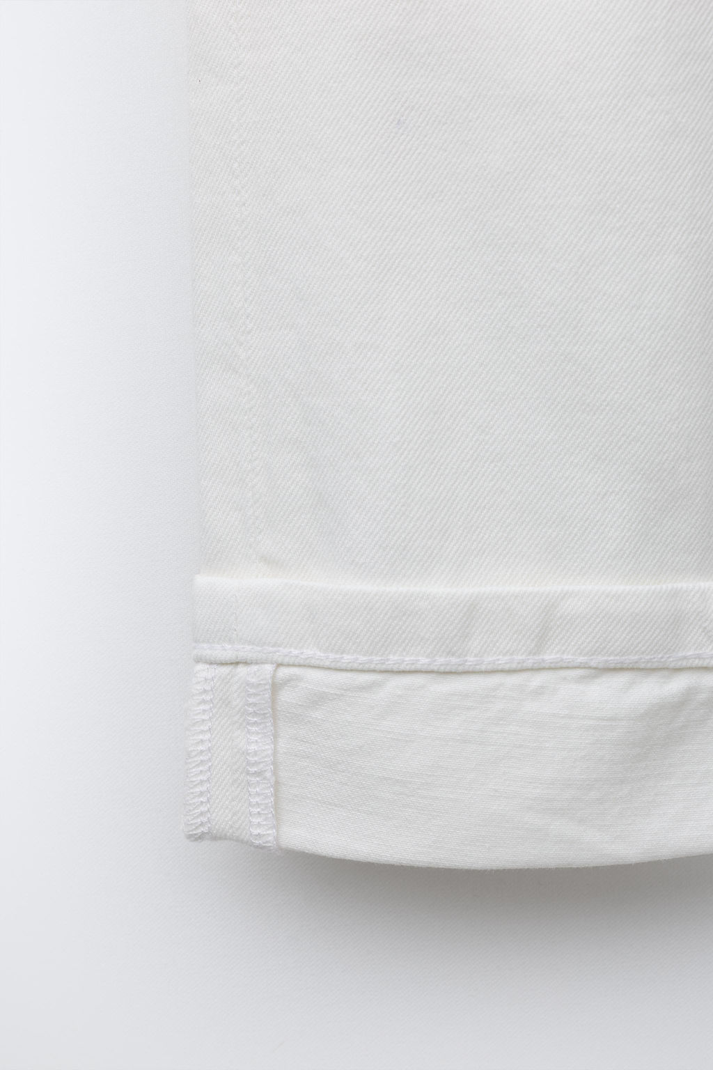 JEANS STRAIGHT ROTOS / Blanco - Zara фото 4