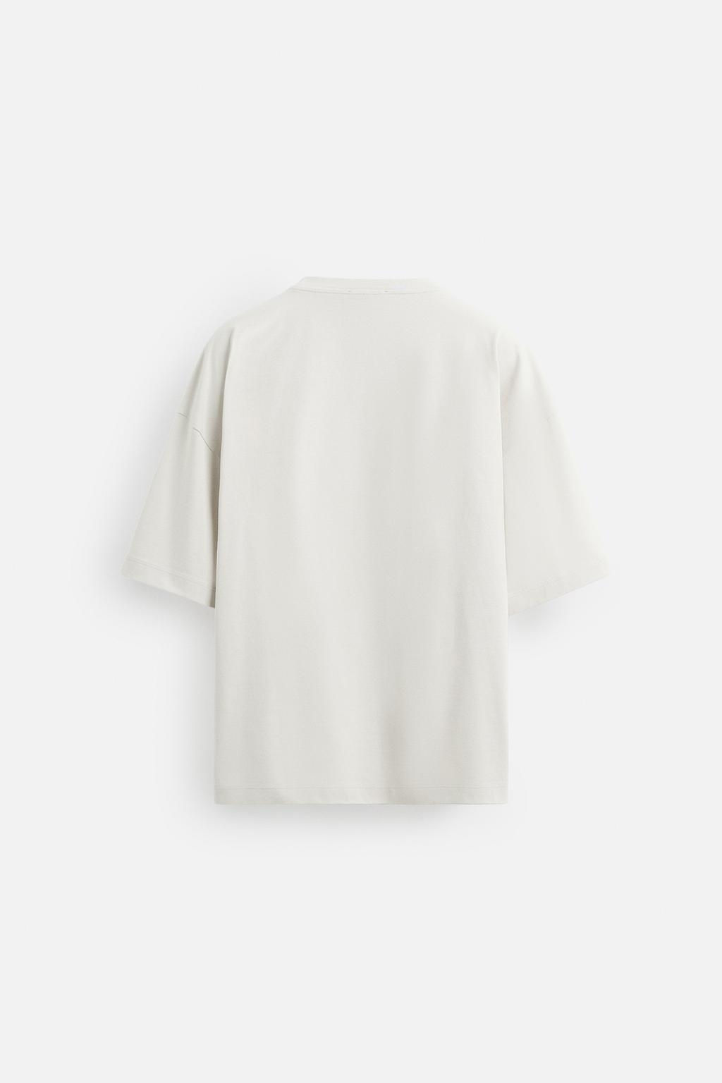 T-SHIRT WITH CONTRAST PATCH - Zara фото 7