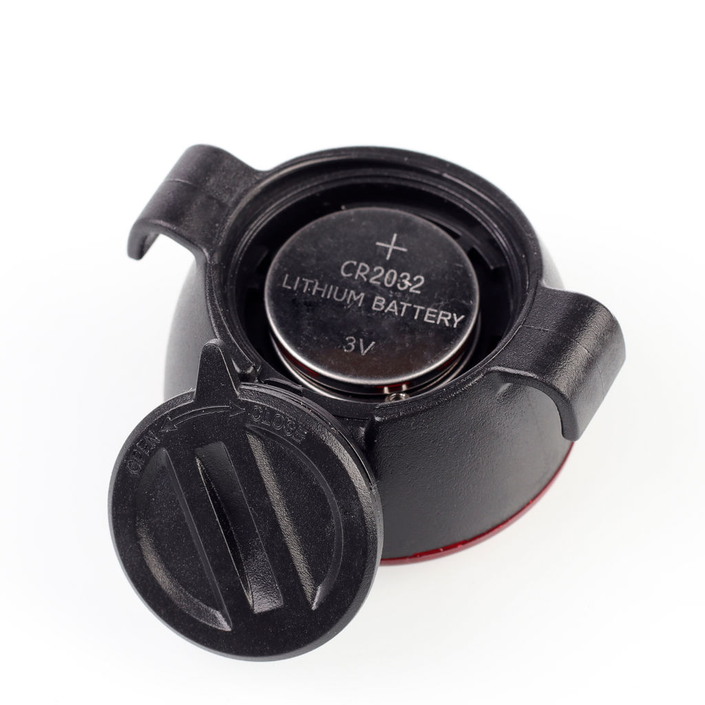 Фонарь задний COMIRON PHAROS корпус: ABS, IP67; свет: 3LED, 80lm CR2032х2. два режима, 15 г, до 100 часов работы в сигнальном режиме /уп 120/480/ - Галеонтрейд фото 23