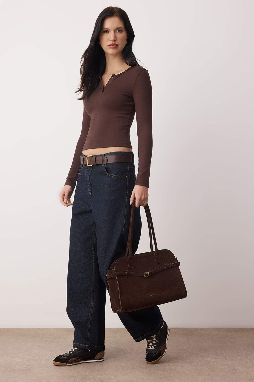 Kahverengi Soft Touch Yar?m Pat Dugmeli Vucuda Oturan Esnek Orme Bluz TWOAW26BZ00140