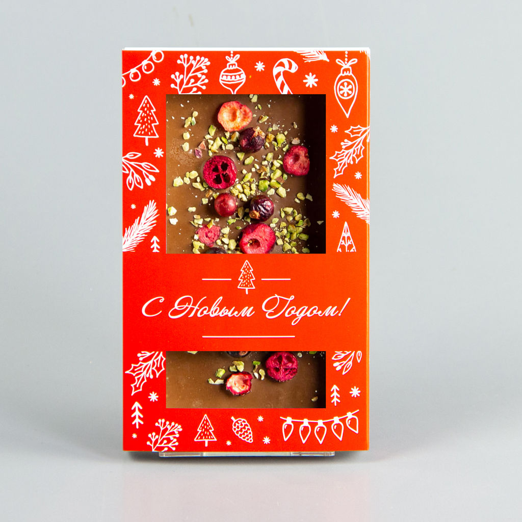Молочный шоколад с клюквой, черной смородиной и фисташками, красная коробочка #7, 85гр