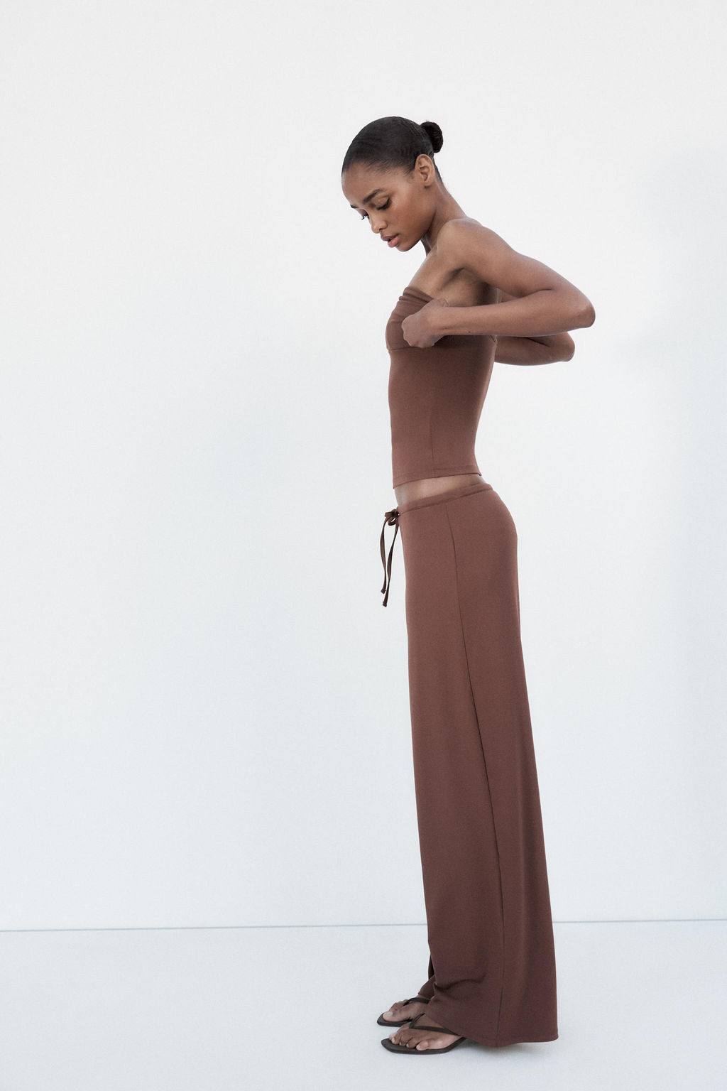 TEXTURED BANDEAU TOP - Zara фото 3