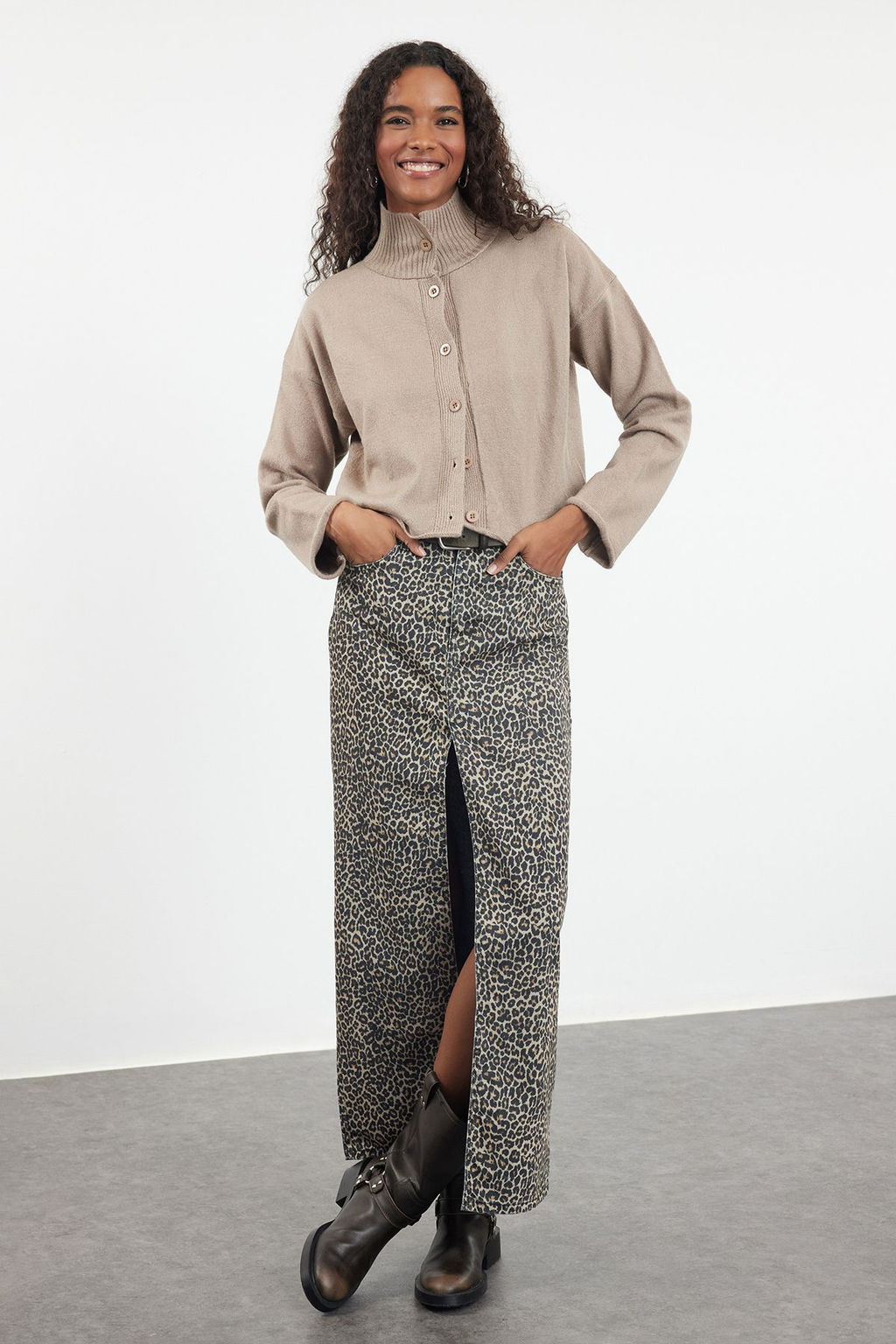 Vizon Genis Kal?p Crop Yumusak Dokulu Genis Kal?p Triko H?rka TWOAW25HI00176 - Trendyolmilla фото 2