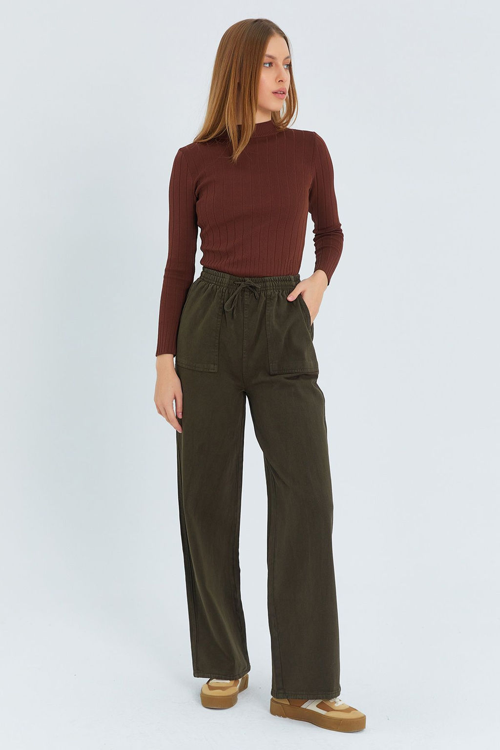 TRENDYOLMILLA Siyah Cep Detayl? Kot Gorunumlu Wide Leg/Genis Paca Dokuma Pantolon TWOSS25PL00076  фото 6