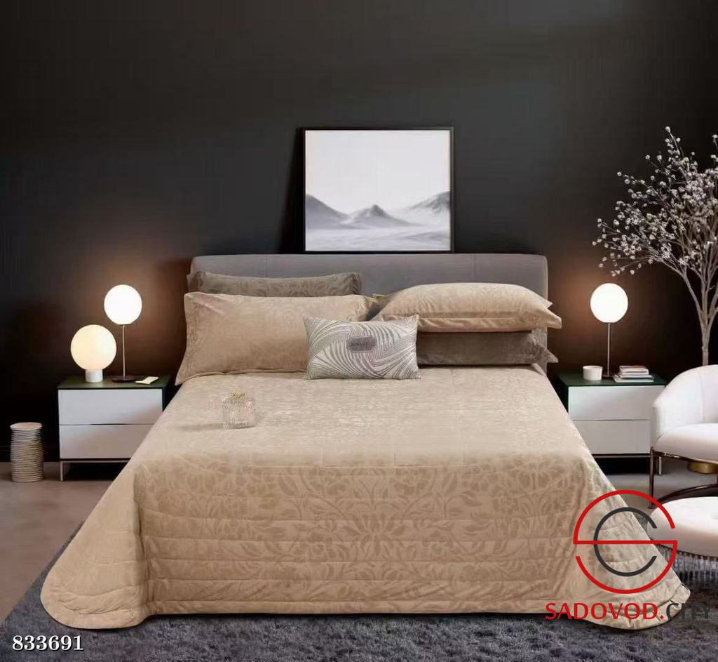 Покрывало с двумя наволочками