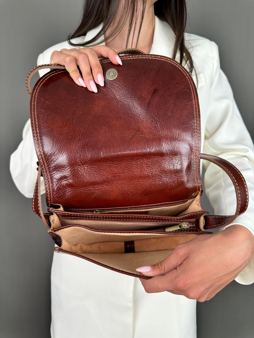 Сумочка женская из телячьей кожи