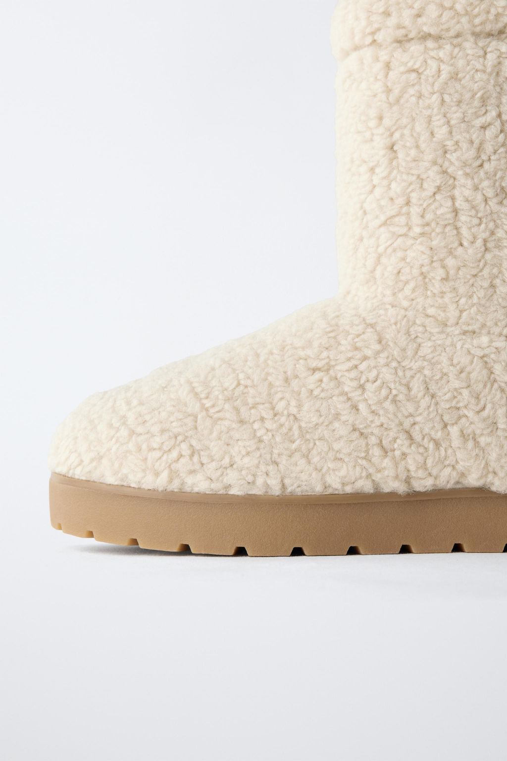 FAUX SHEARLING ANKLE BOOTS - Zara фото 6